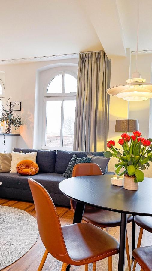 Moka Living-Sunset Apt, Nordic Design,Kueche,Wlan, Smarttv Magdeburg Ngoại thất bức ảnh