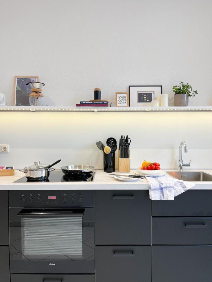 Moka Living-Sunset Apt, Nordic Design,Kueche,Wlan, Smarttv Magdeburg Ngoại thất bức ảnh